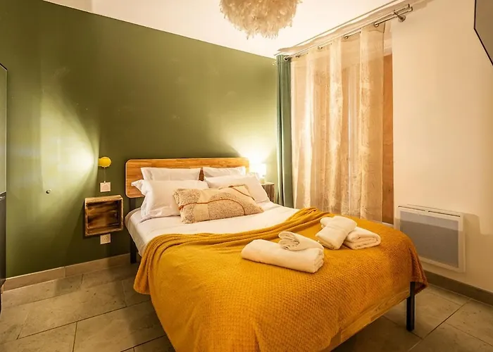 L'eden ~ Poche Gare ~ Centre ~ Parking Apartament *