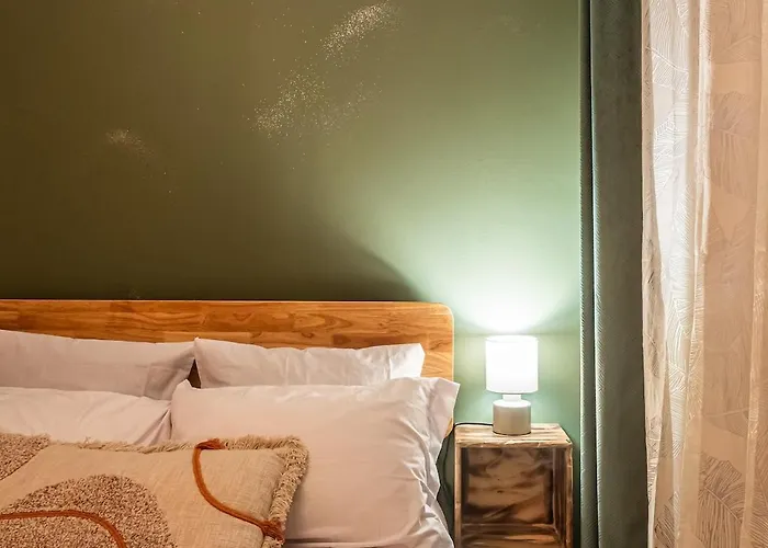 L'eden ~ Poche Gare ~ Centre ~ Parking Apartament Carcassonne