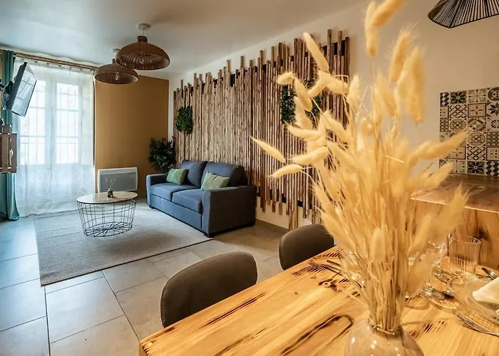 L'eden ~ Poche Gare ~ Centre ~ Parking *