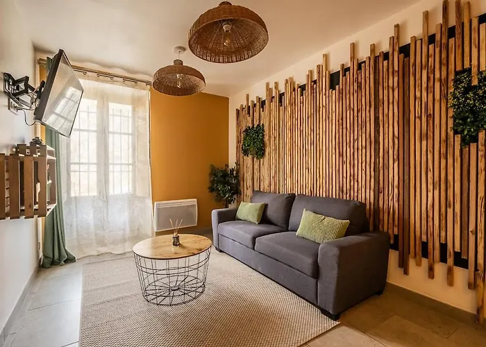 L'eden ~ Poche Gare ~ Centre ~ Parking Apartament